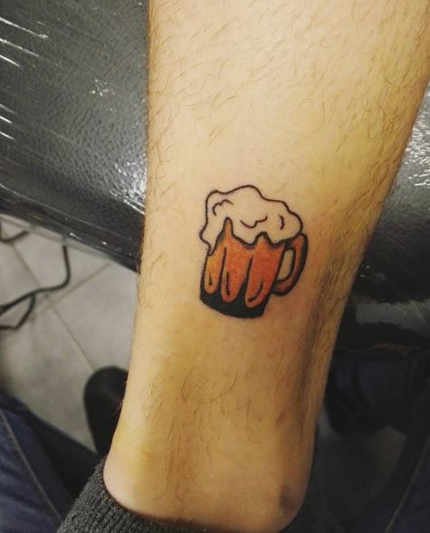 Los tatuajes de cerveza más curiosos - Compañía Cervecera de Canarias