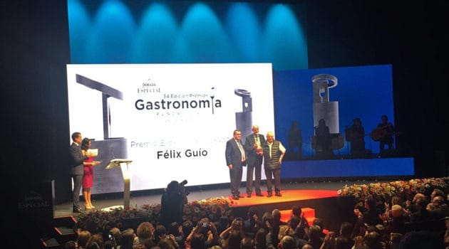 Félix Guío, premio especial del Jurado de los Premios Gastronomía Diario de Avisos-Dorada Especial