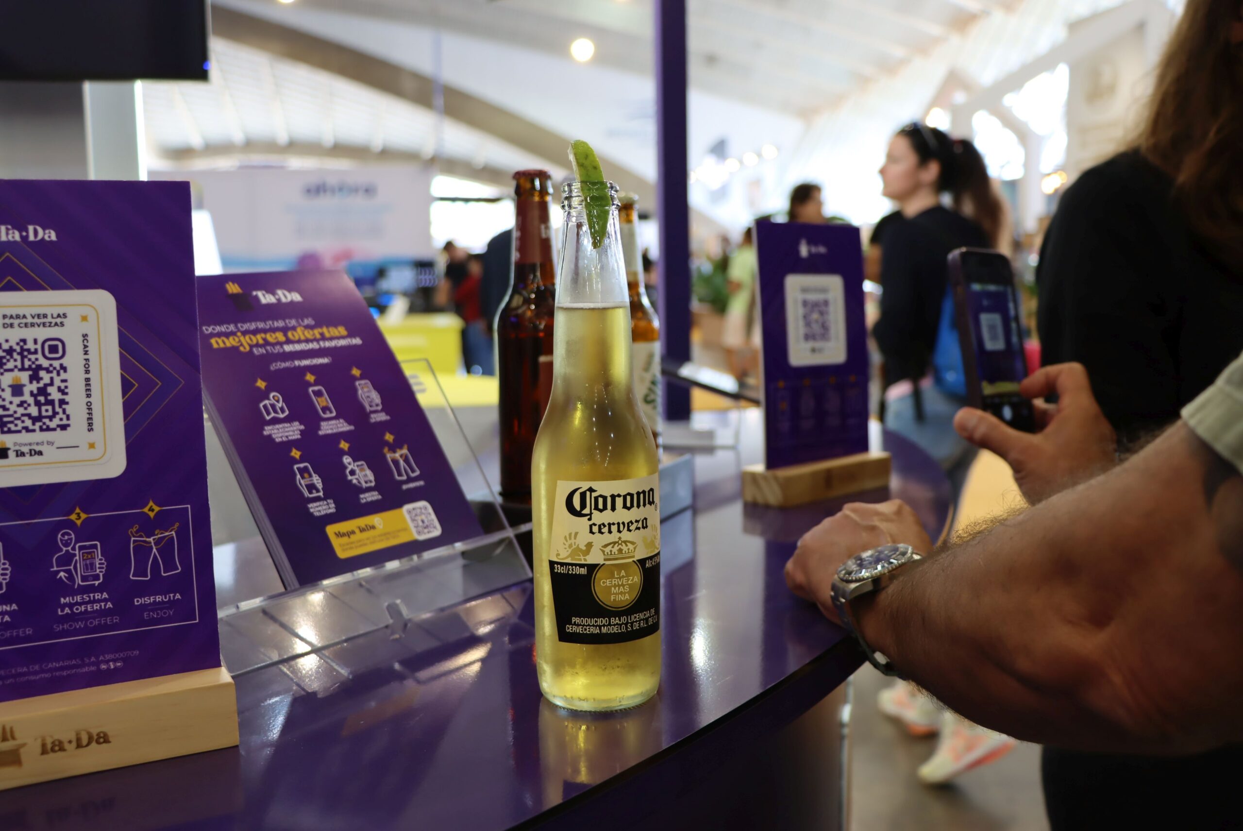 Cervecera de Canarias aboga por la digitalización a través de su primera web de promociones en hostelería de las Islas