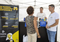 Cervecera de Canarias pone en marcha una campaña de consumo responsable en las dos capitales canarias